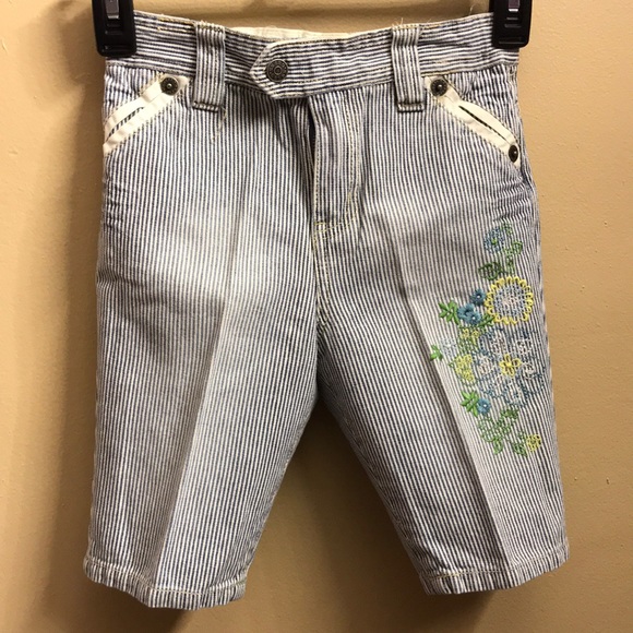 Guess shorts - Picture 1 of 6
